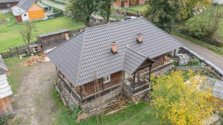 Streașina la casă: tot ce trebuie să cunoști despre protecția acoperișului tău
